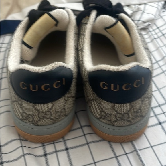 Gucci Shoes 🥵 - Picture 4 of 6